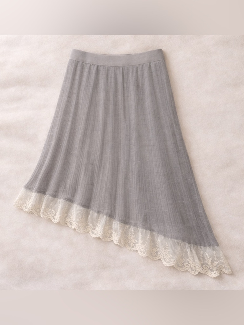 New with tags UMGEE Gray Asymmetrical Pleated Skirt with Lace Trim Medium